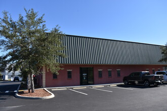 13359 W Hillsborough Ave, Tampa, FL for lease Building Photo- Image 2 of 32