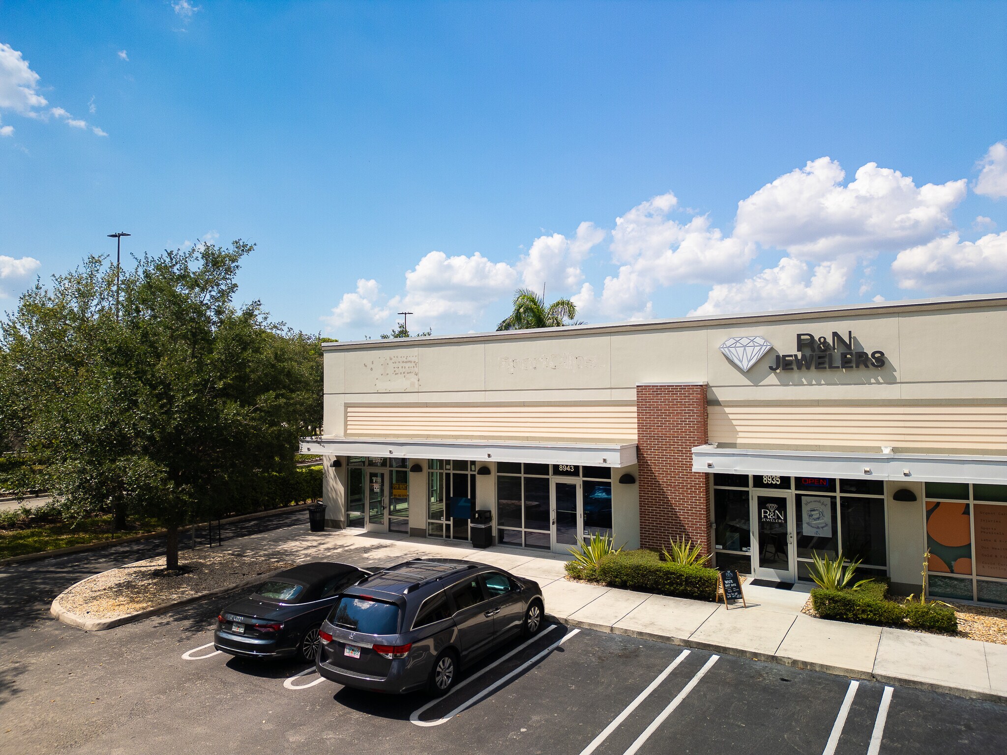 8931-8947 W Atlantic Blvd, Coral Springs, FL for sale Building Photo- Image 1 of 22