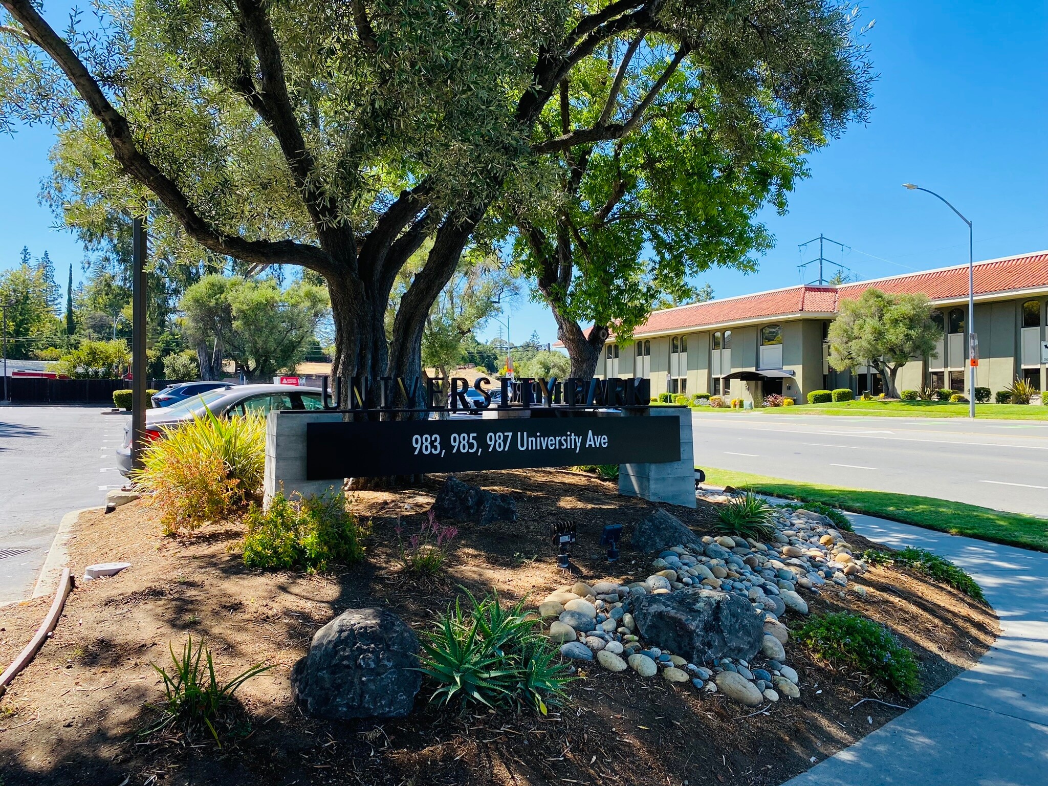 16795 Lark Ave, Los Gatos, CA for lease Building Photo- Image 1 of 9