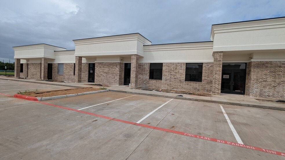6110 Sienna Ranch Rd, Missouri City, TX for lease - Building Photo - Image 1 of 1