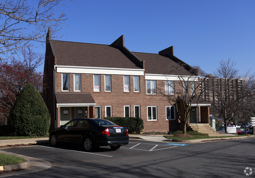 9524-9526 Lee Hwy, Fairfax, VA for sale - Building Photo - Image 1 of 4