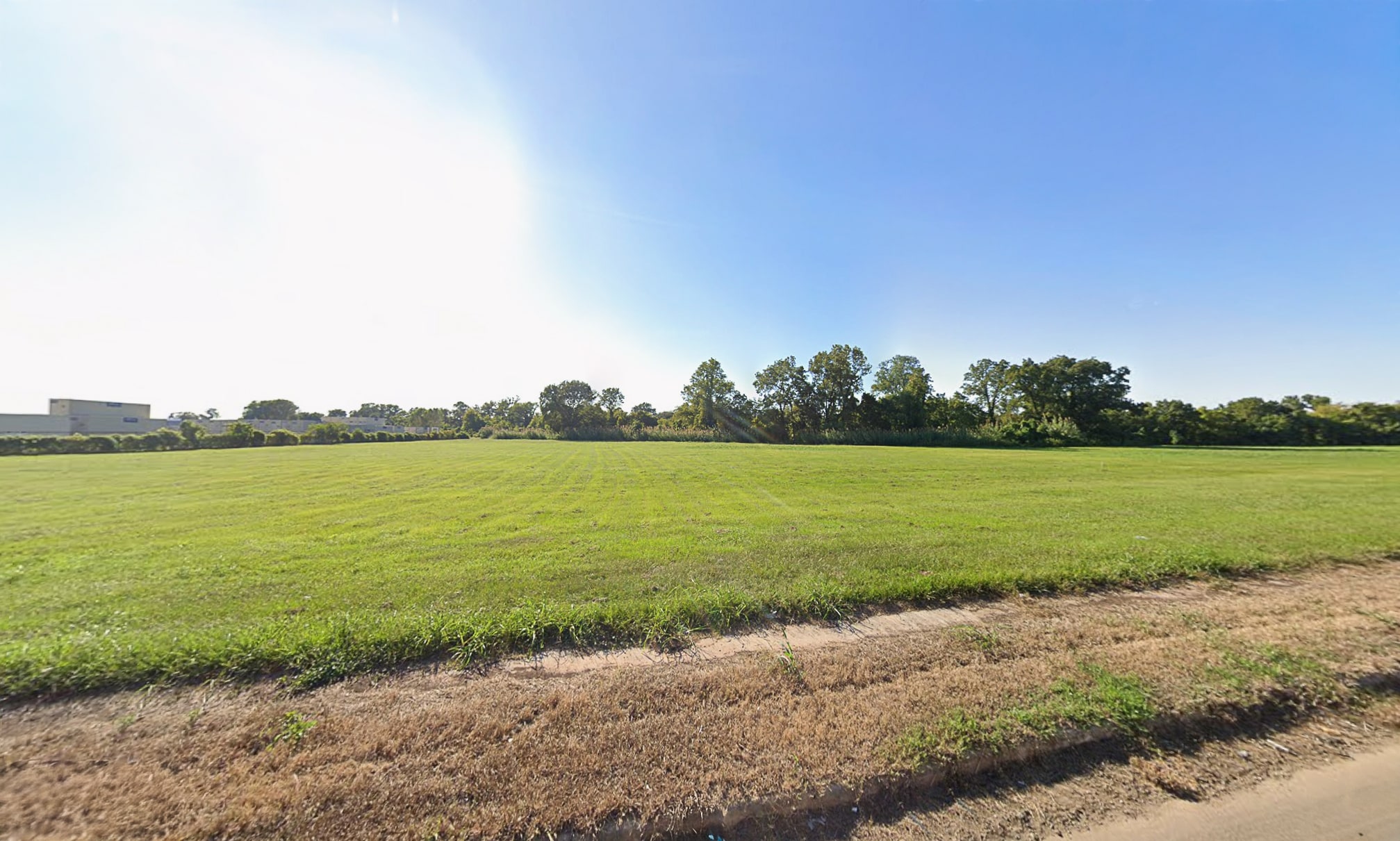 1525 Airport Dr, Shreveport, LA for sale Building Photo- Image 1 of 2
