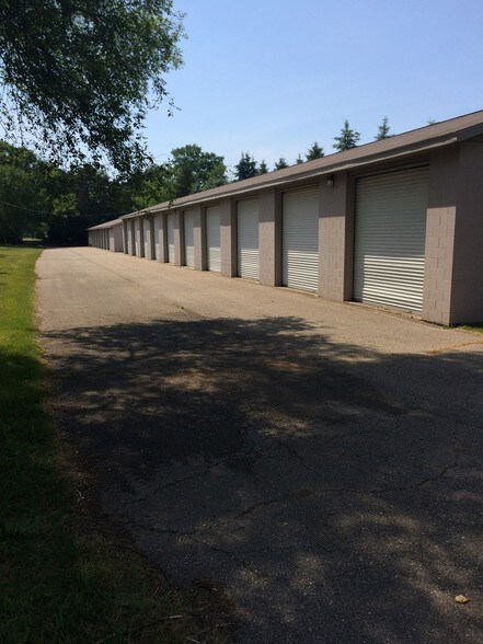 276 Wiley St, Douglas, MI for sale - Primary Photo - Image 1 of 1