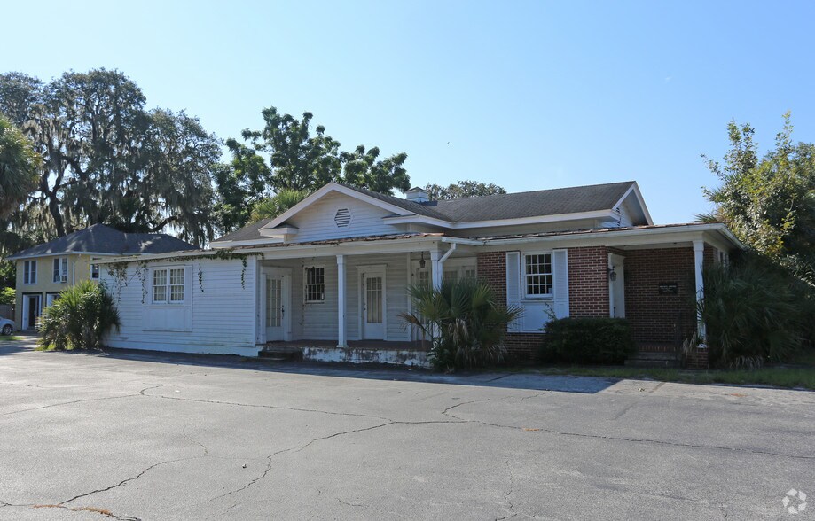723 N Bay St, Eustis, FL for sale - Primary Photo - Image 1 of 1