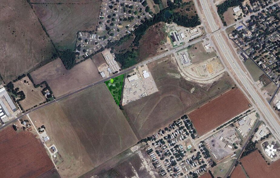 1651 FM 66, Waxahachie, TX for sale - Building Photo - Image 1 of 4