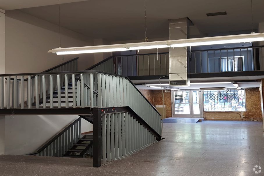 Multifamily in Madrid, Madrid for sale Interior Photo- Image 1 of 2