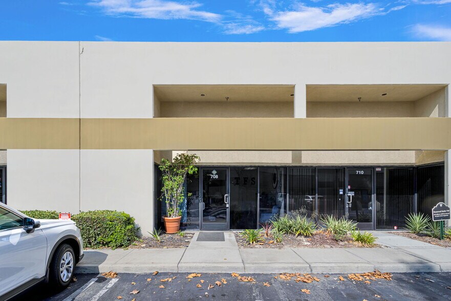 10722 Arrow Route, Rancho Cucamonga, CA for sale - Building Photo - Image 3 of 25