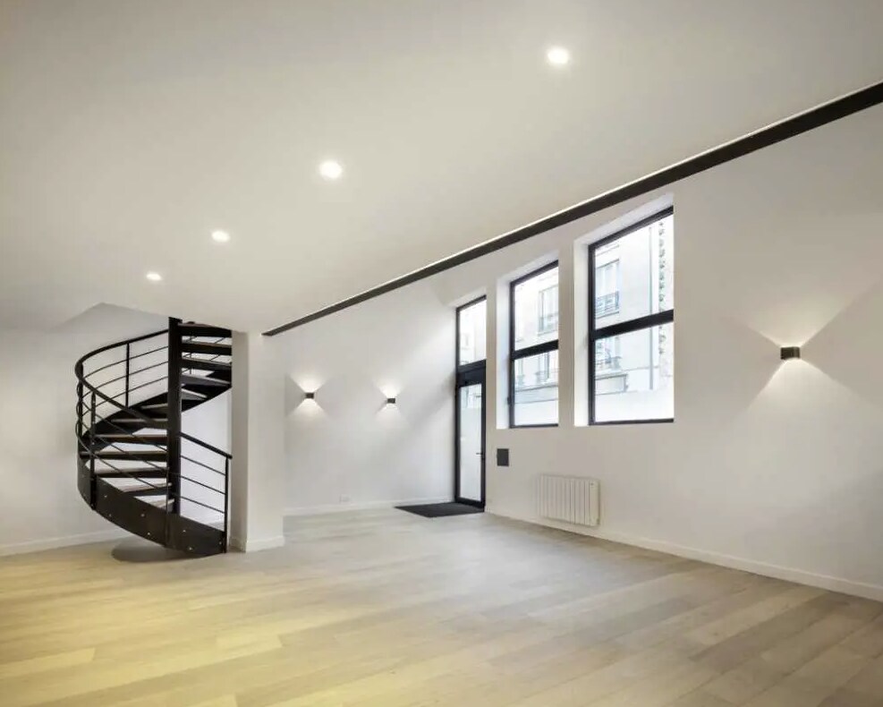 14-18 Rue Telles De La Poterie, Issy-les-Moulineaux, HDS 92130 - Unit 1 - - Interior Photo - Image 1 of 7