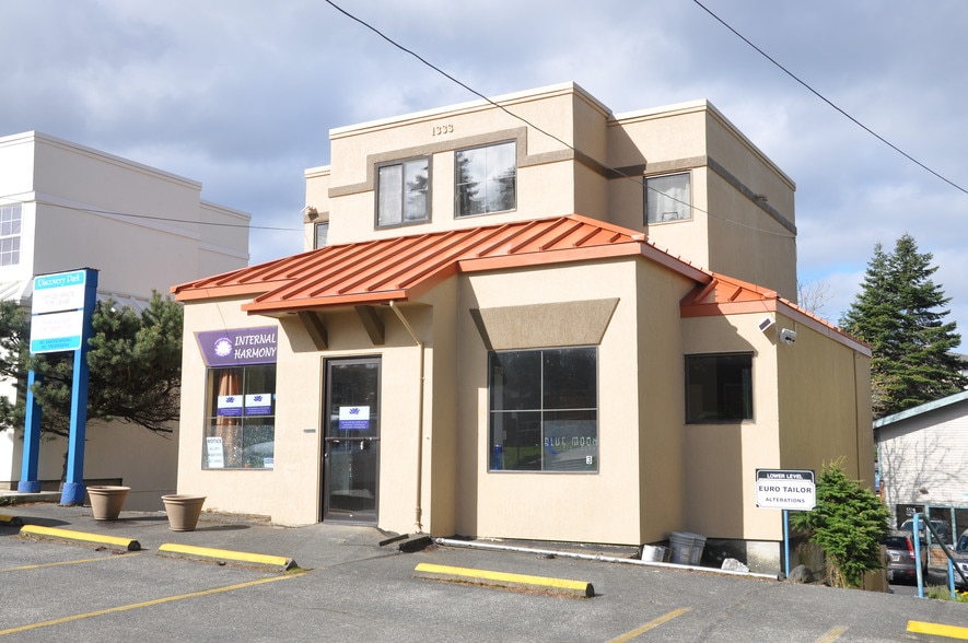 1333 Lincoln St, Bellingham, WA for lease - Primary Photo - Image 1 of 3