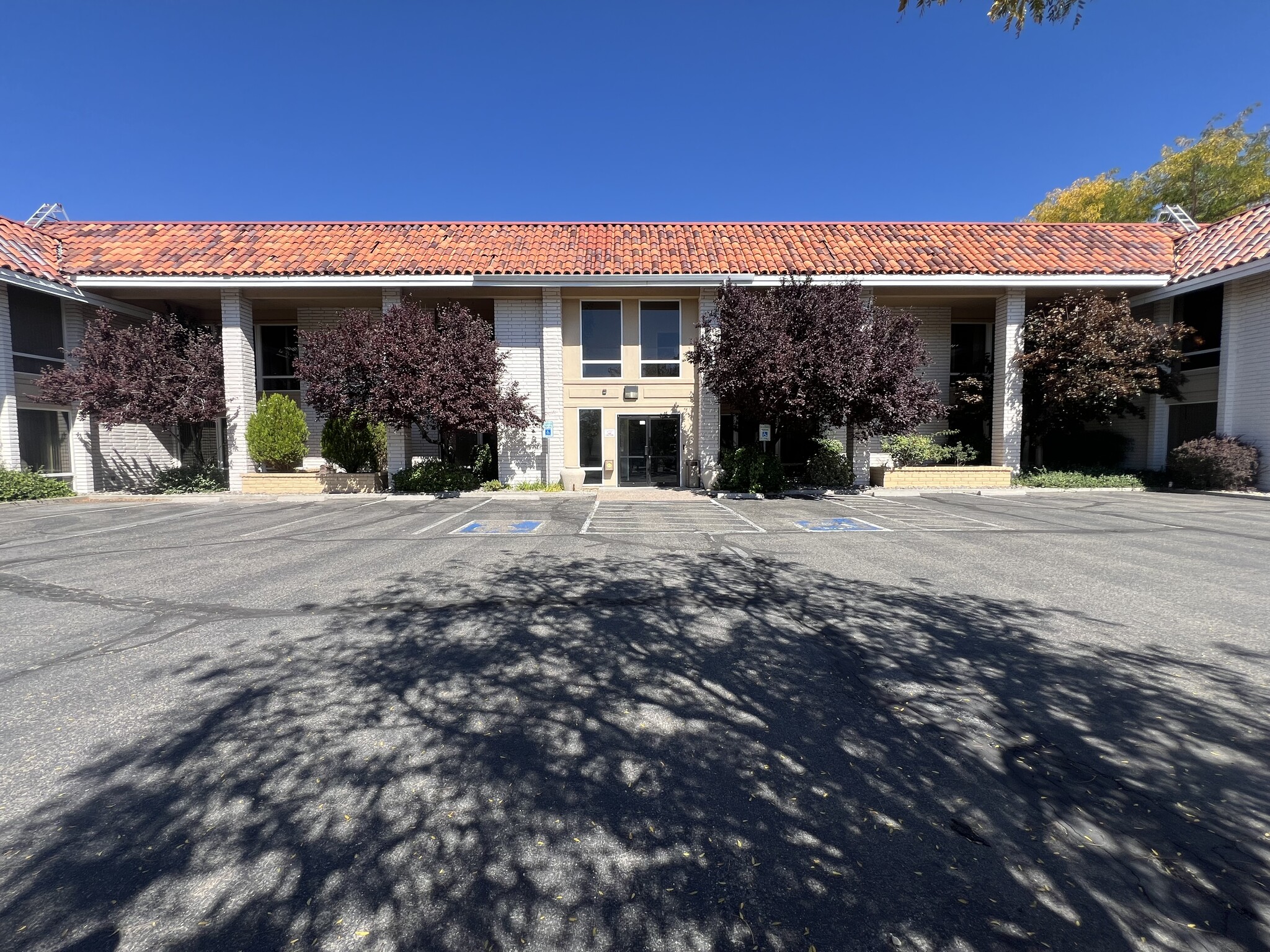 777 E Williams St, Carson City, NV for lease Building Photo- Image 1 of 15