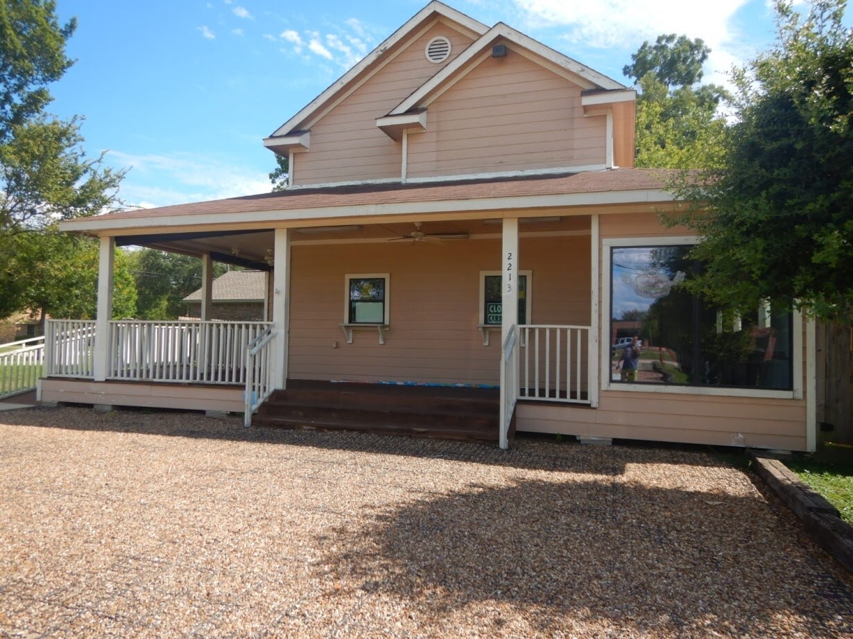 2213 S Victory Dr, Houston, TX for sale Primary Photo- Image 1 of 1