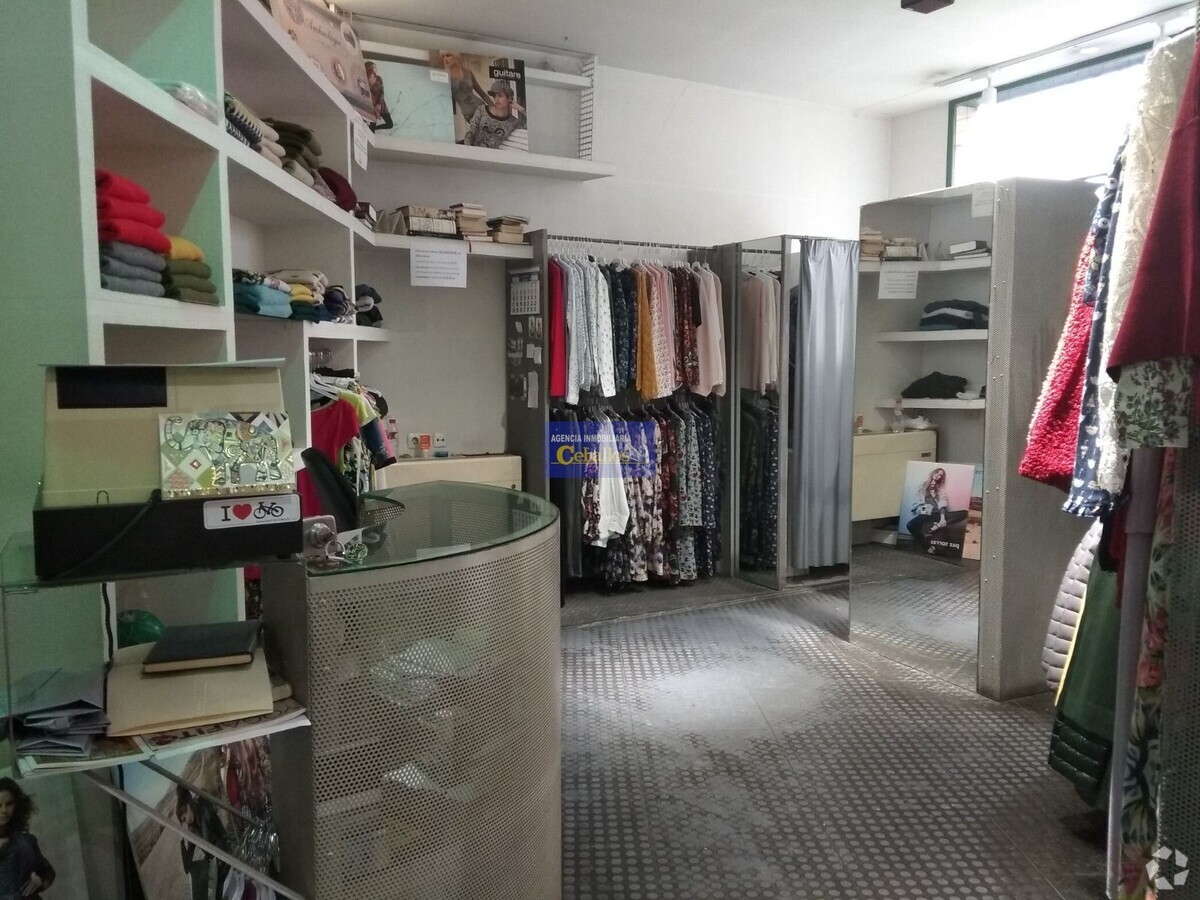 Guadalajara, GUA 19001 -  -  - Interior Photo - Image 1 of 3