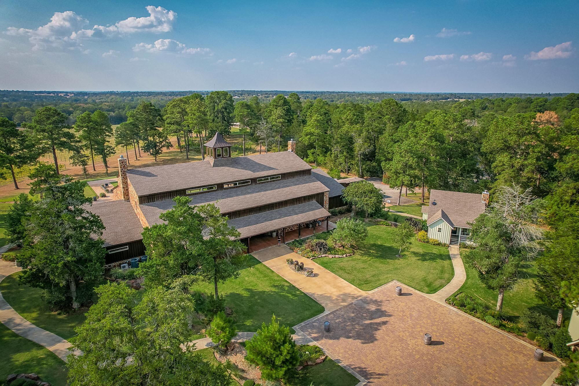25642 Bernard Rd, New Ulm, TX for sale Building Photo- Image 1 of 1