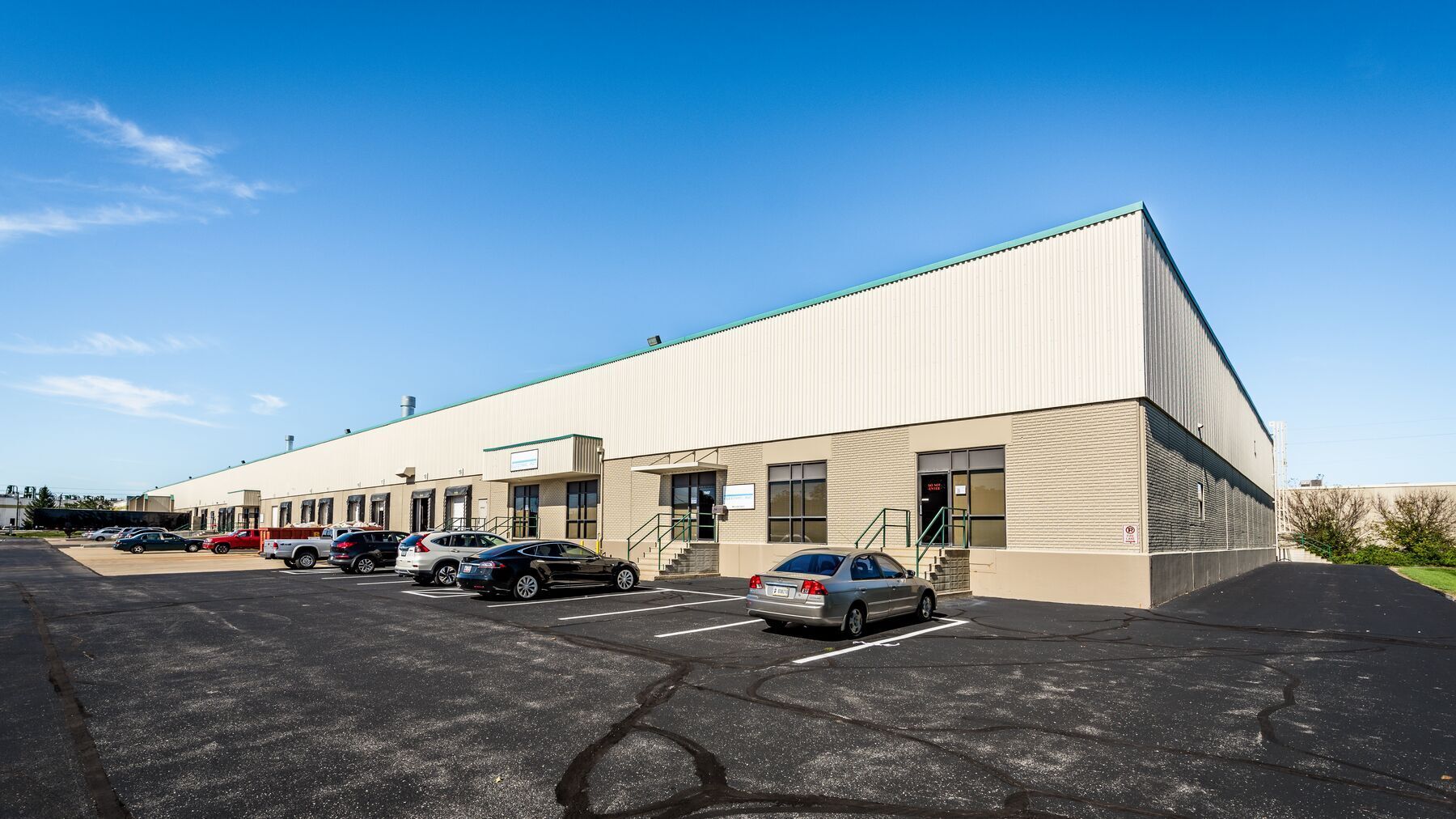 5850 W 80th St, Indianapolis, IN for lease Building Photo- Image 1 of 30