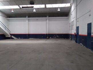 More details for Calle De Gamonal, 12, Madrid - Industrial for Lease