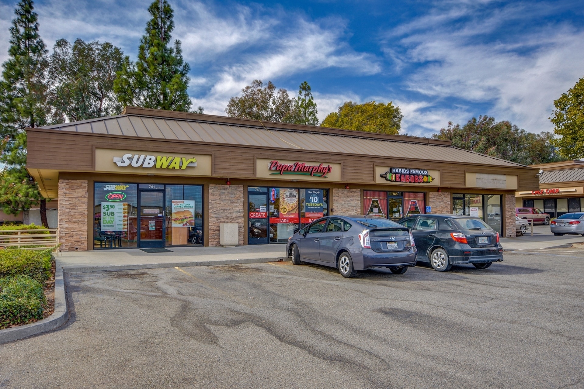 741-747 E Monte Vista Ave, Vacaville, CA for lease Primary Photo- Image 1 of 21