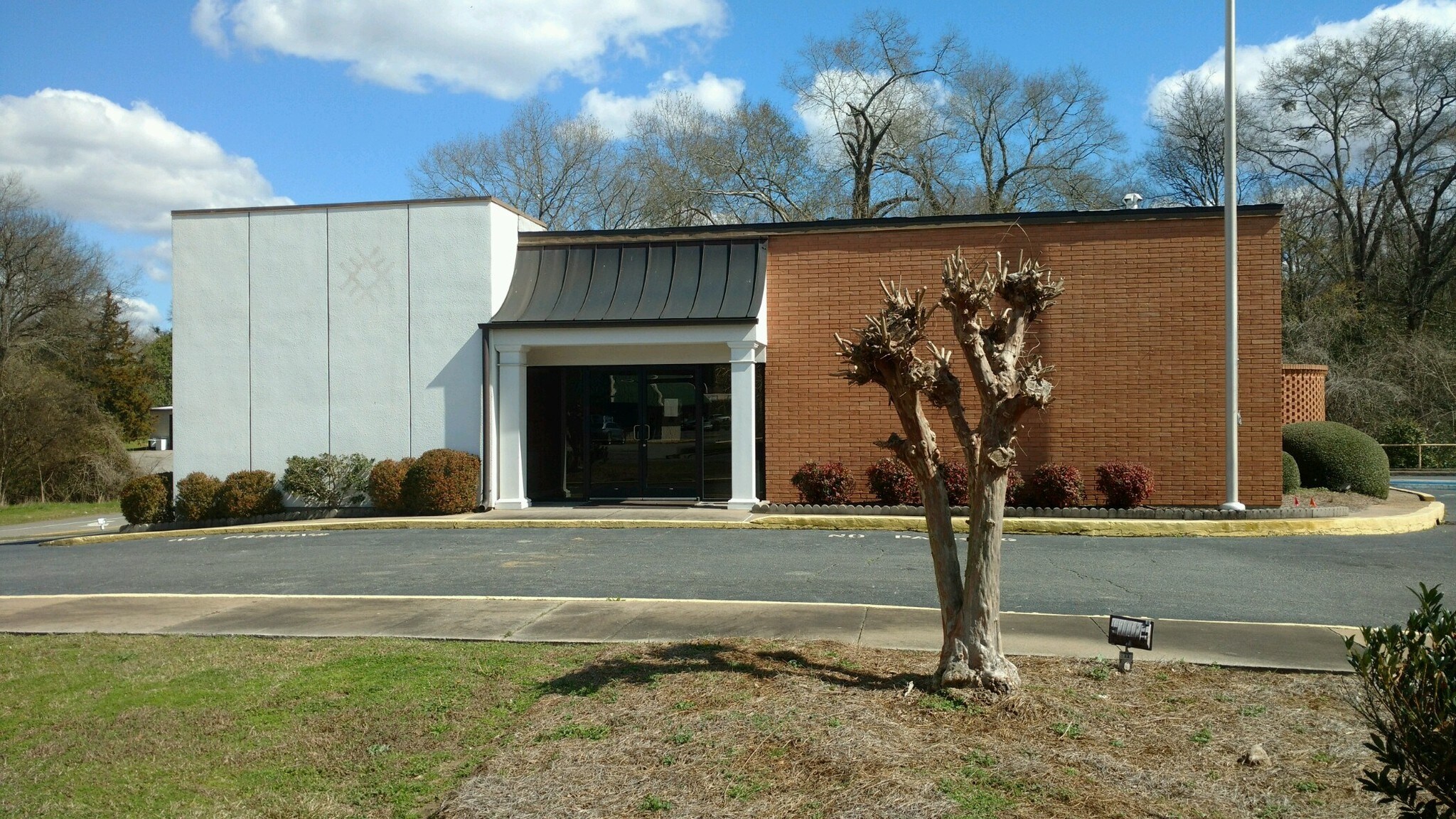 1000 S Wayne St, Milledgeville, GA 31061