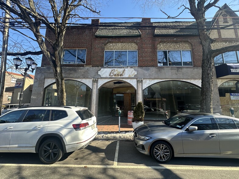 113-117 Middle Neck Rd, Great Neck, NY for sale - Building Photo - Image 1 of 1