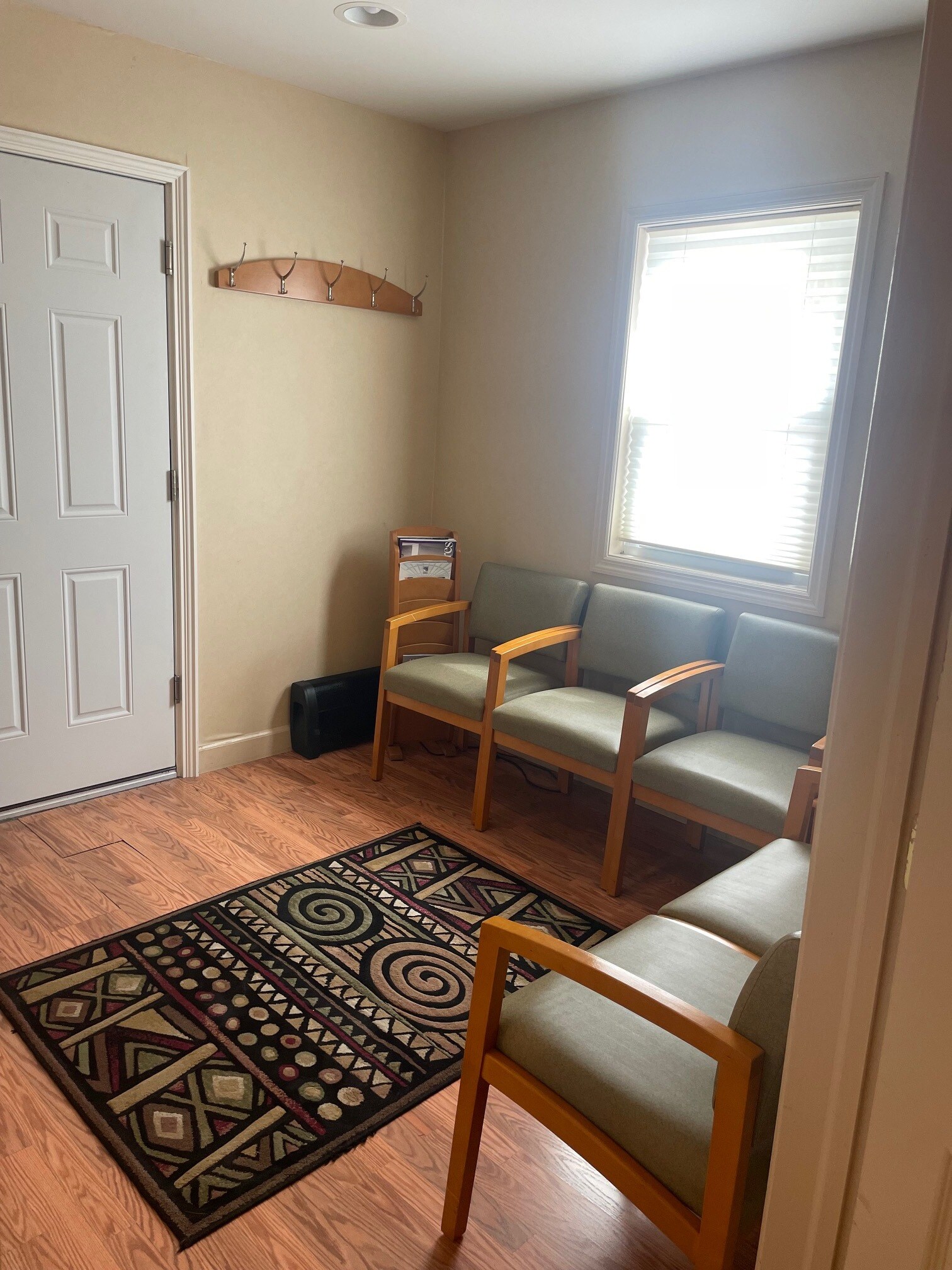 1144 Old Country Rd, Plainview, NY for sale Building Photo- Image 1 of 1