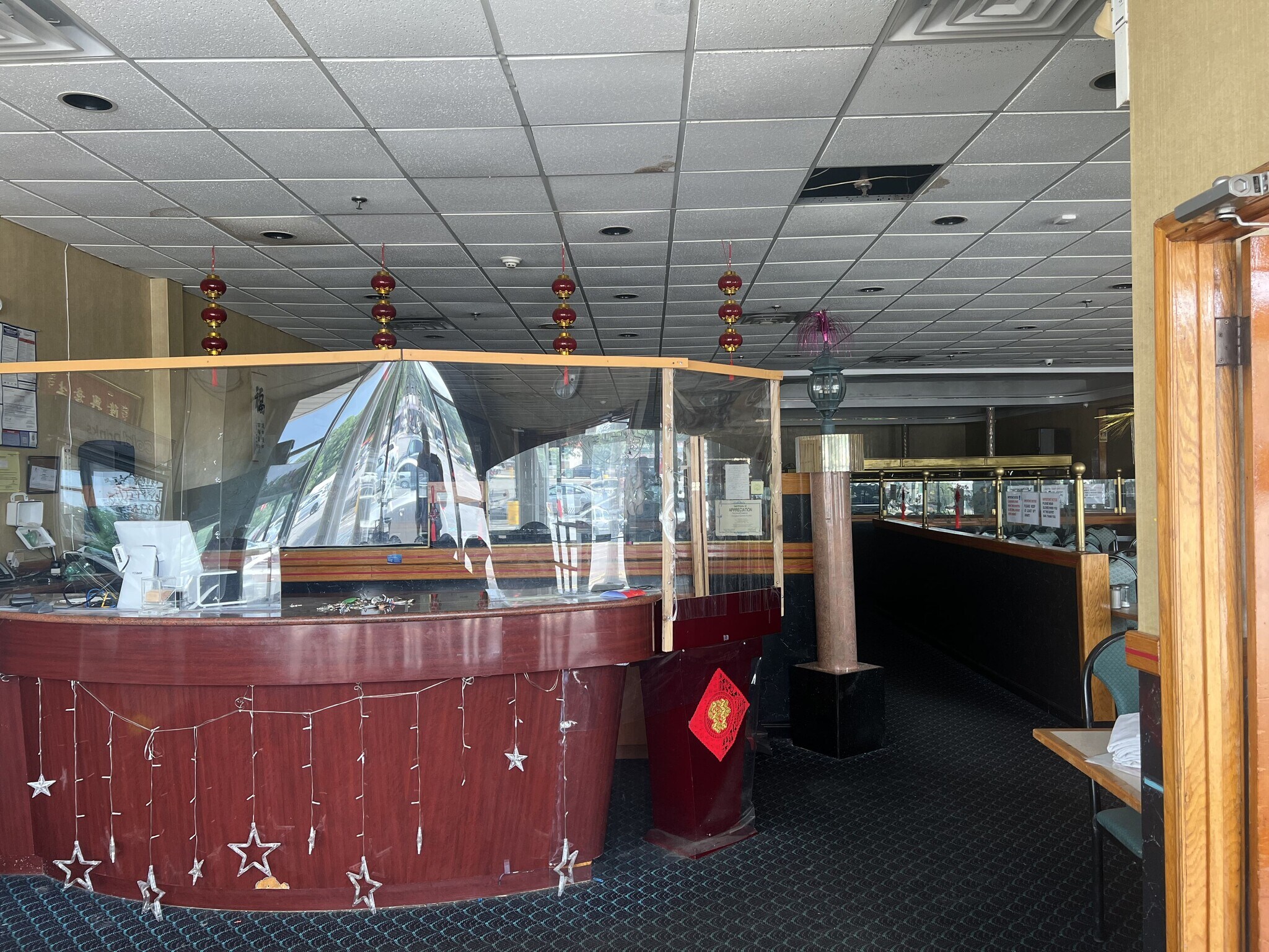 300318 Portion Rd, Ronkonkoma, NY 11779 Meat Farms Center