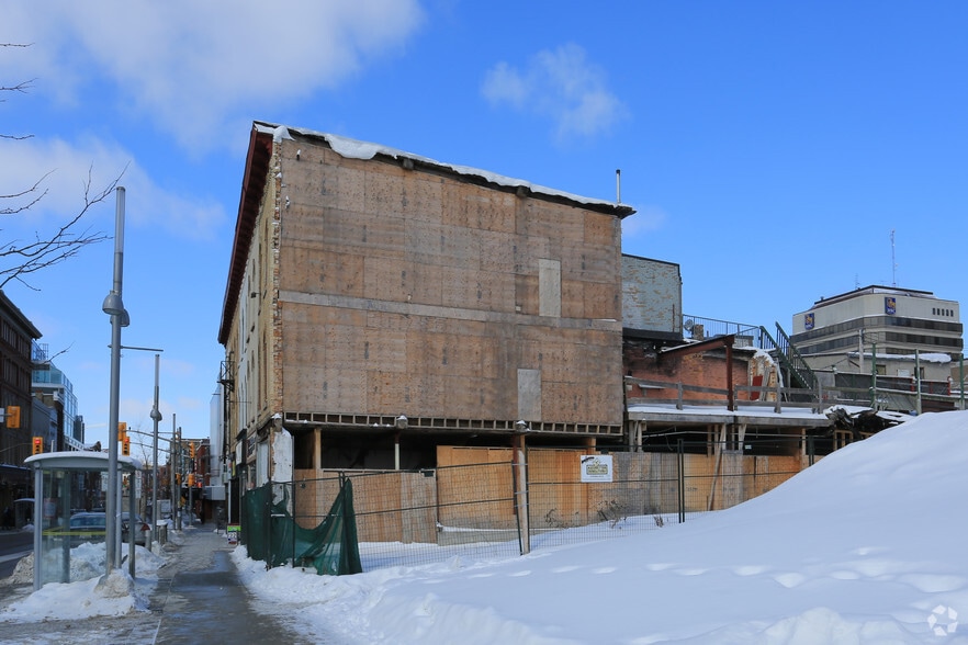 1 Queen St N, Kitchener, ON for lease - Building Photo - Image 2 of 6