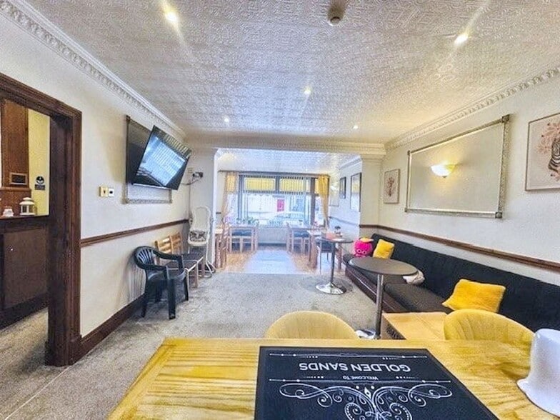 19 St. Chads Rd, Blackpool for sale - Interior Photo - Image 3 of 3