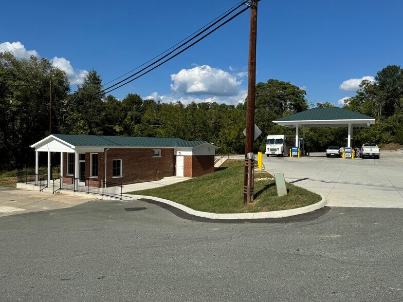 1054 Shadwell Station Ln, Charlottesville, VA for lease - Building Photo - Image 2 of 4