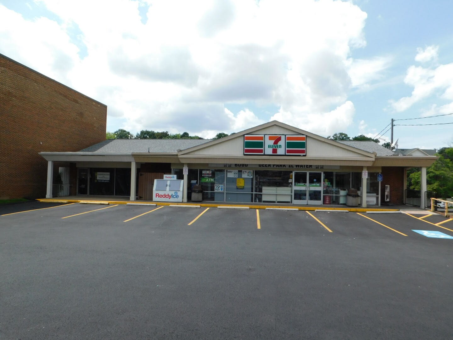 3910 University Dr, Fairfax, VA for sale Building Photo- Image 1 of 1