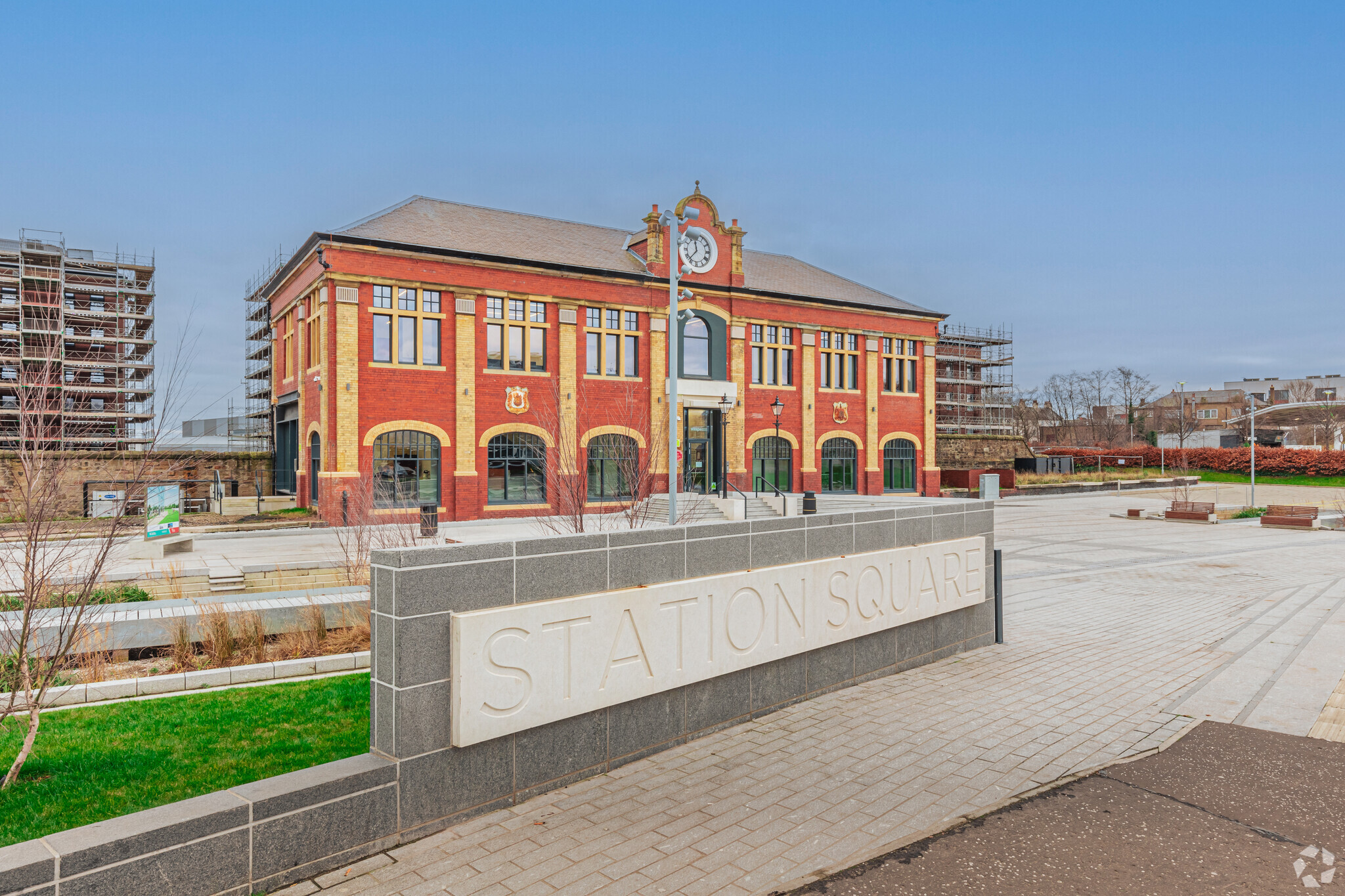 1 Granton Station Sq, Edinburgh for lease Building Photo- Image 1 of 31