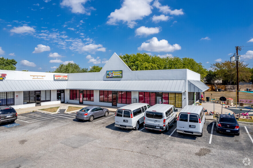 8021 FM 78, San Antonio, TX for lease - Building Photo - Image 3 of 4