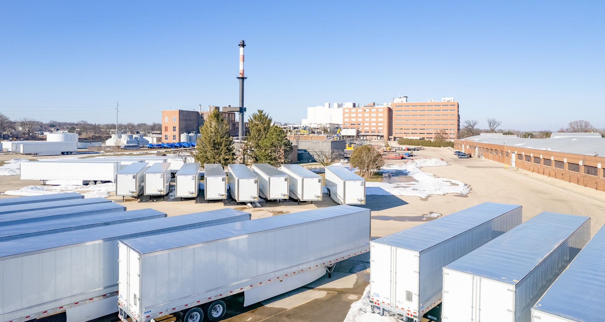 2002 Commercial Ave, Madison, WI for sale Primary Photo- Image 1 of 1