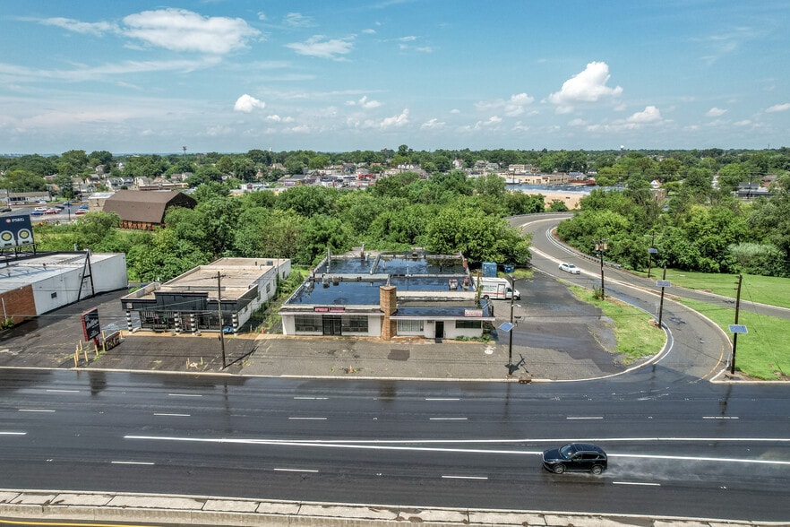 7007 Route 38, Pennsauken, NJ for lease - Building Photo - Image 1 of 9