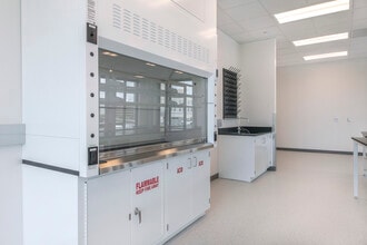 380 E Pettigrew St, Durham, NC for lease Interior Photo- Image 1 of 2