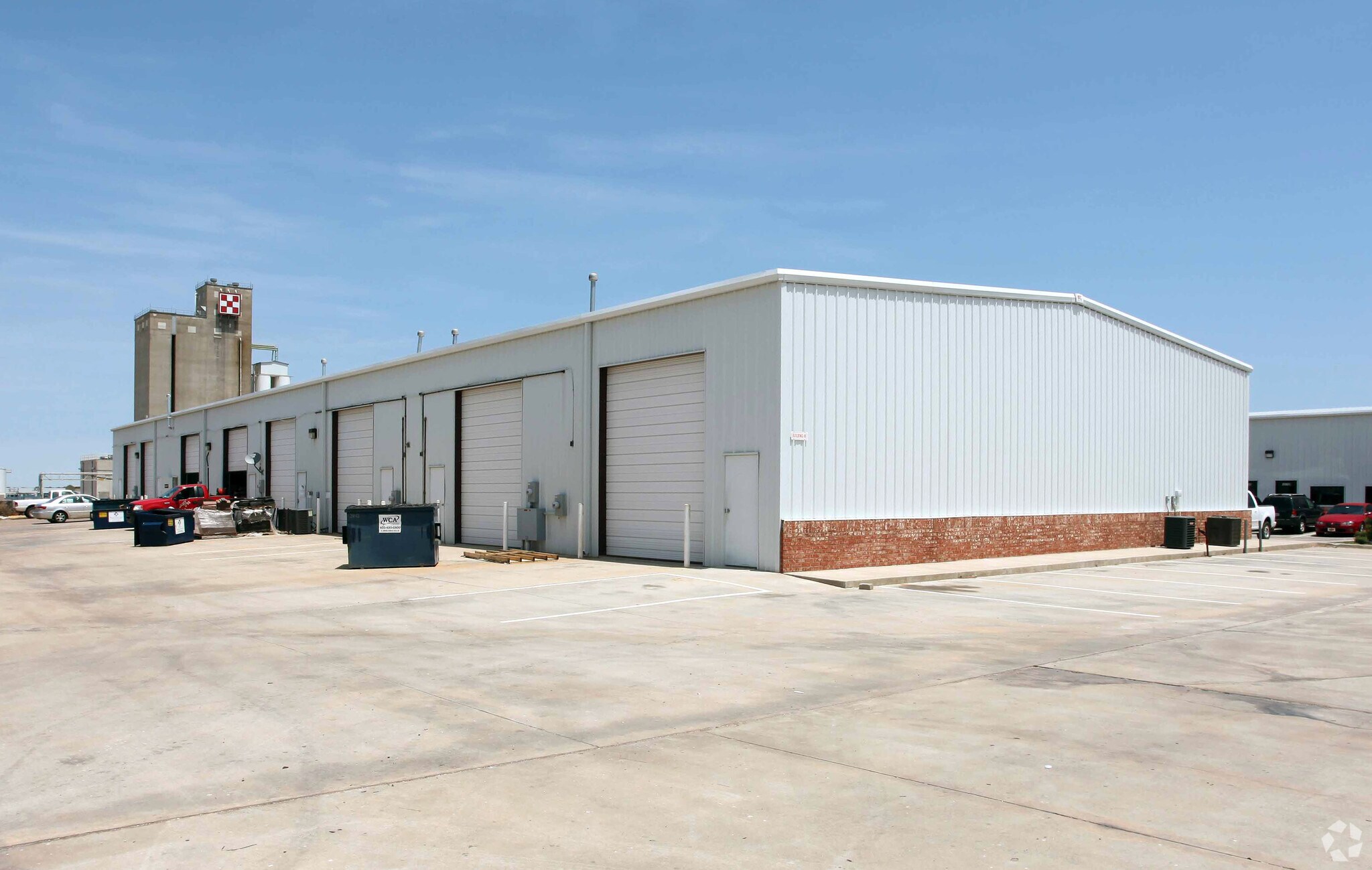 13772-13782 N Lincoln Blvd, Edmond, OK for lease Primary Photo- Image 1 of 3