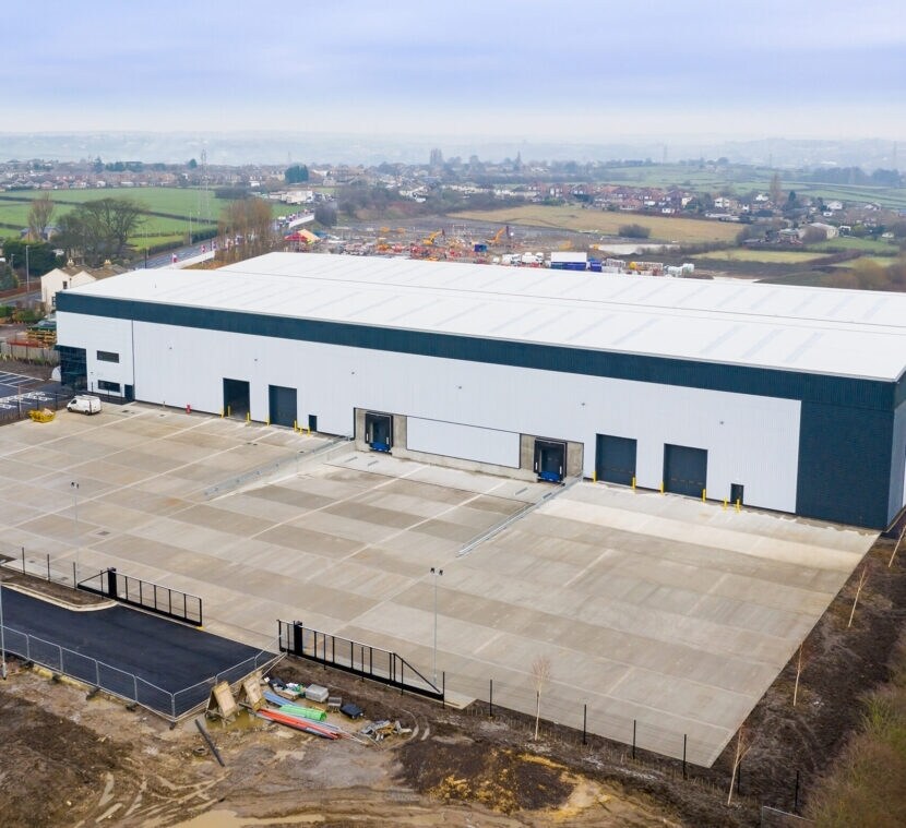 Unit 1 Leeds Rd, Mirfield for sale Primary Photo- Image 1 of 1