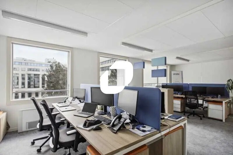 11-19 Rue De La Vanne, Montrouge for lease Interior Photo- Image 1 of 14