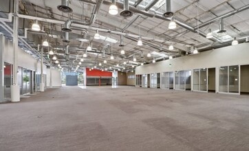 13031 W Jefferson Blvd, Los Angeles, CA for lease Interior Photo- Image 1 of 2