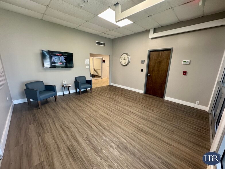 7001 N Atlantic Ave, Cape Canaveral, FL for lease - Lobby - Image 3 of 3