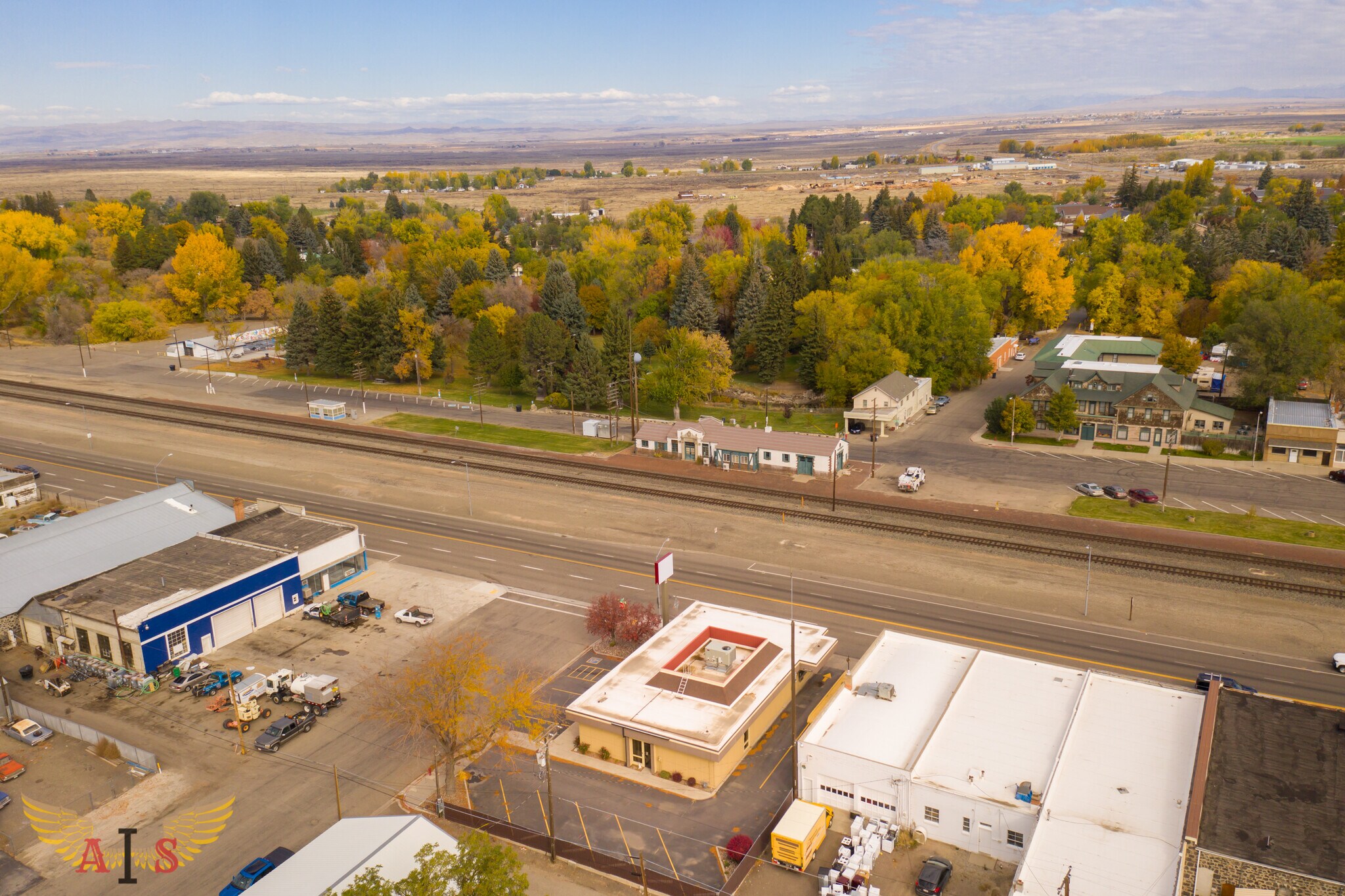 103 S Birch St, Shoshone, ID 83352 Retail for Sale