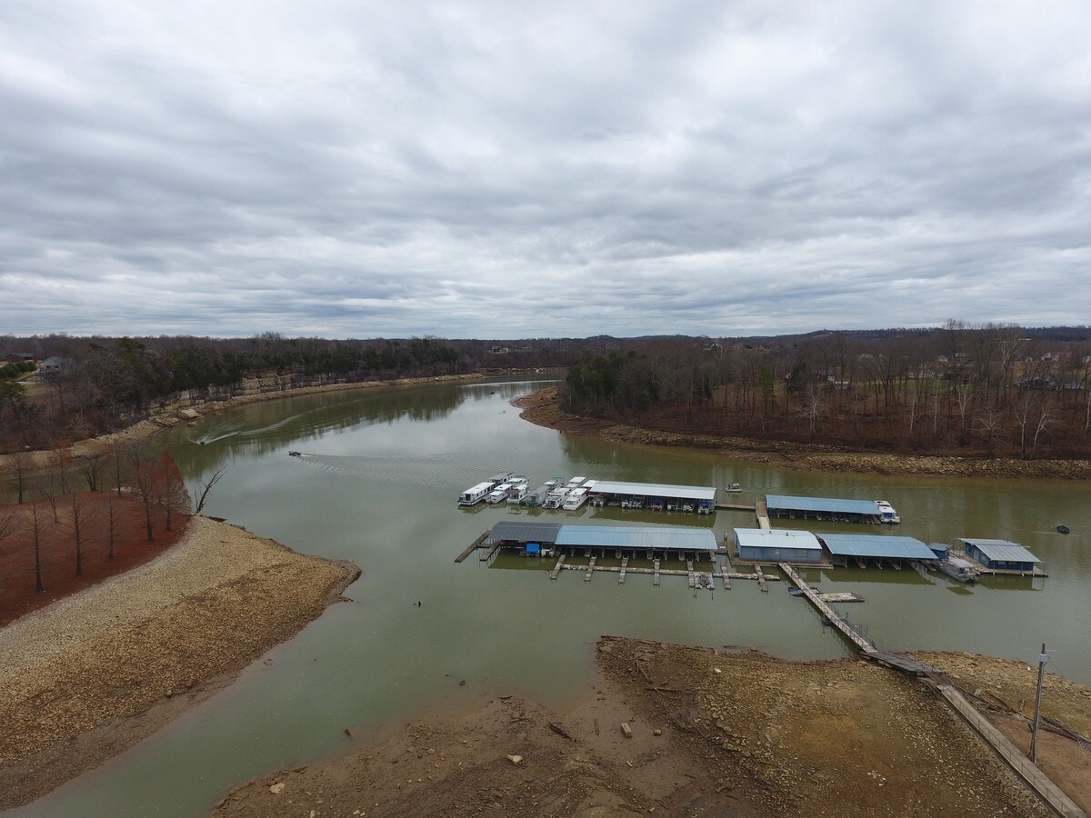 14008 Peonia Rd, Clarkson, KY 42726