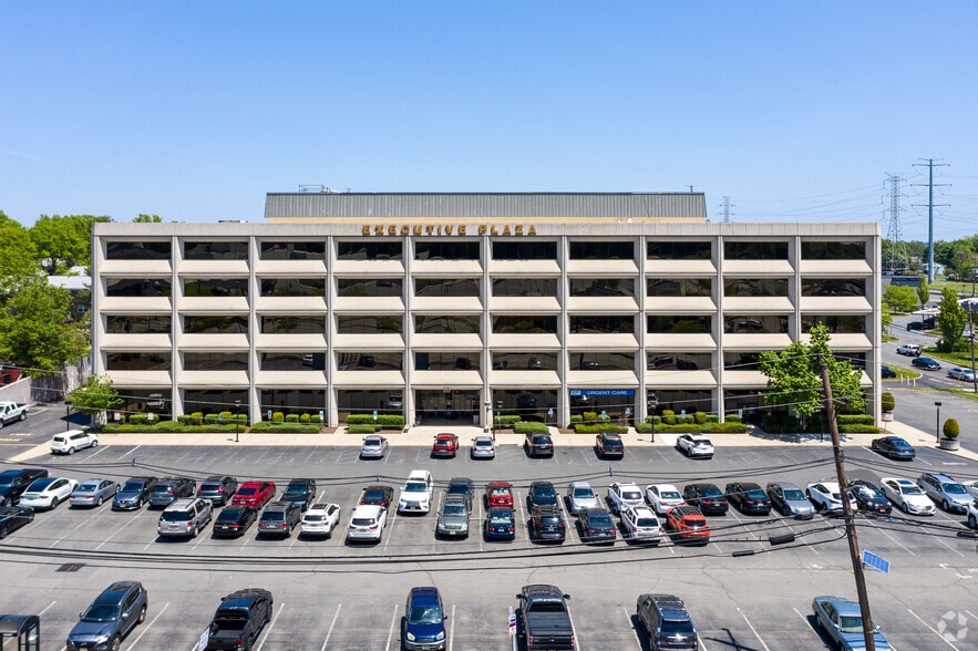 10 Parsonage Rd, Edison, NJ for lease - Building Photo - Image 2 of 8