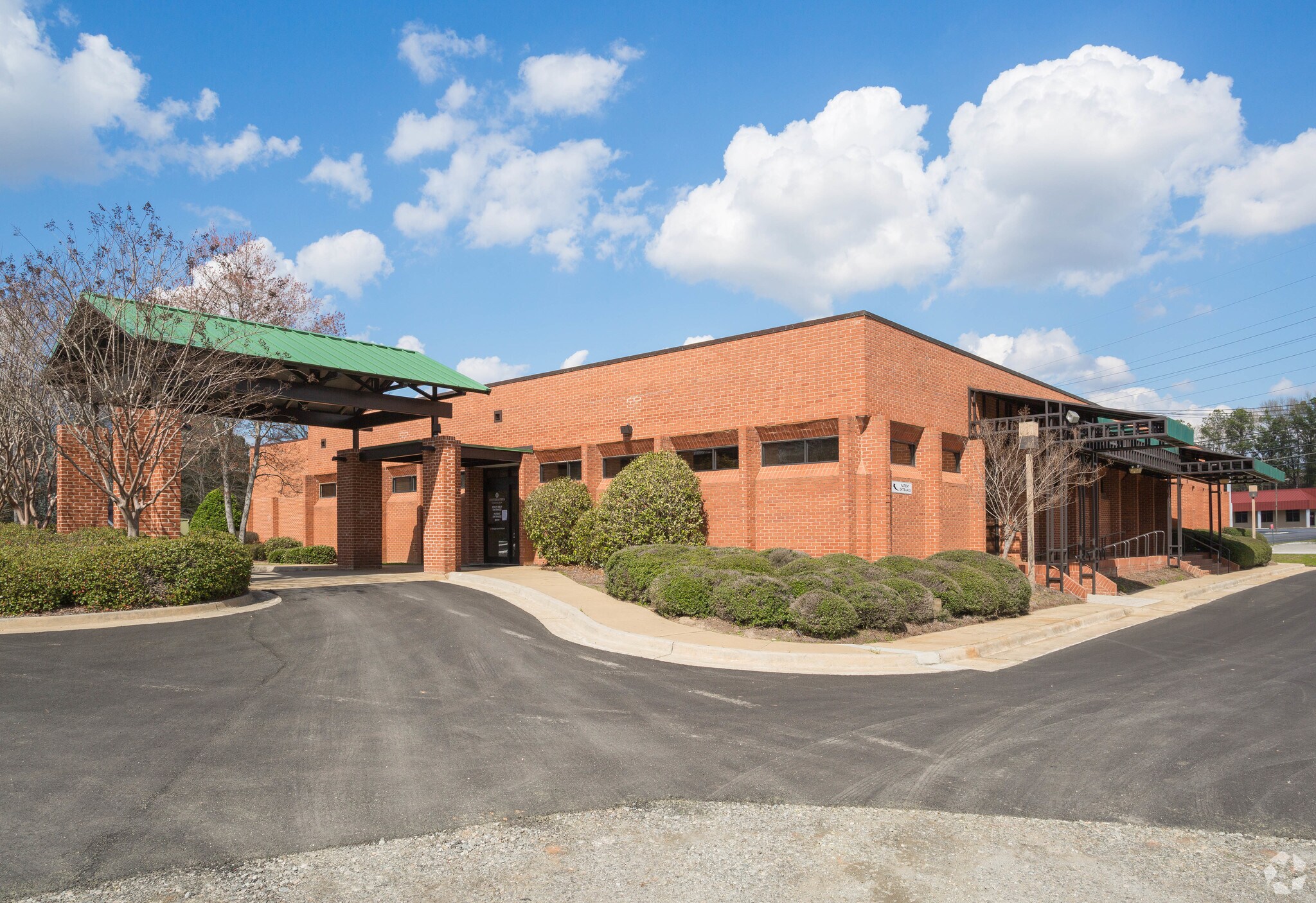 2121 Warm Springs Rd, Columbus, GA for sale Primary Photo- Image 1 of 1