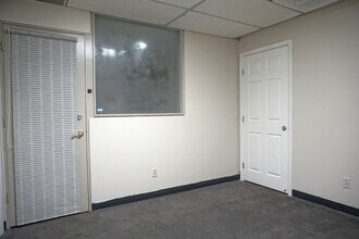 639 S Glenwood Pl, Burbank, CA for lease Building Photo- Image 1 of 13