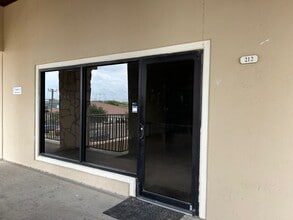 2110 Lomas Del Sur Blvd, Laredo, TX for sale Interior Photo- Image 2 of 10