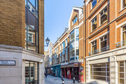 3 Priory Ct, London LND - Commercial Real Estate