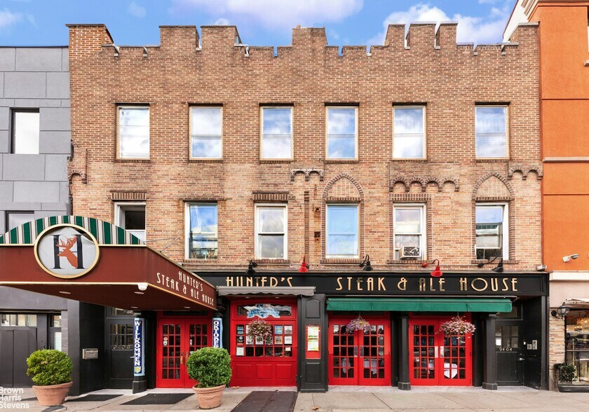 Portfolio of 2 properties for sale on LoopNet.com - Primary Photo - Image 2 of 2