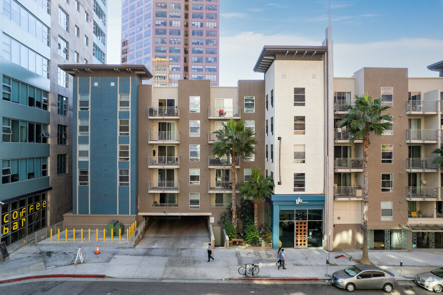 670 S Bixel St, Los Angeles, CA for lease - Building Photo - Image 2 of 9