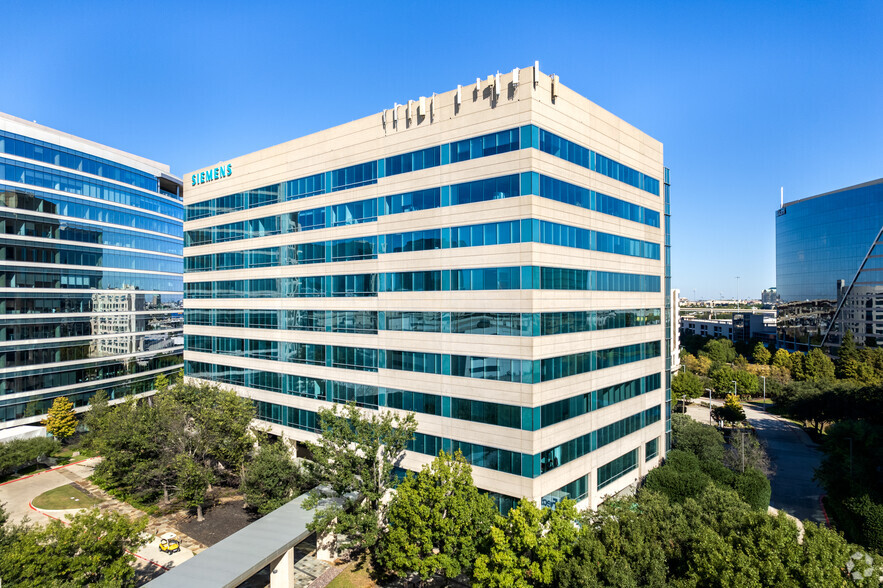 5800 Granite Pky, Plano, TX for sale - Building Photo - Image 1 of 1