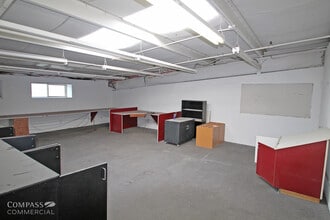 20551 Builders St, Bend, OR for lease Interior Photo- Image 1 of 5