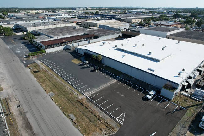 More details for 6721 NW 36th Ave, Miami, FL - Industrial for Lease